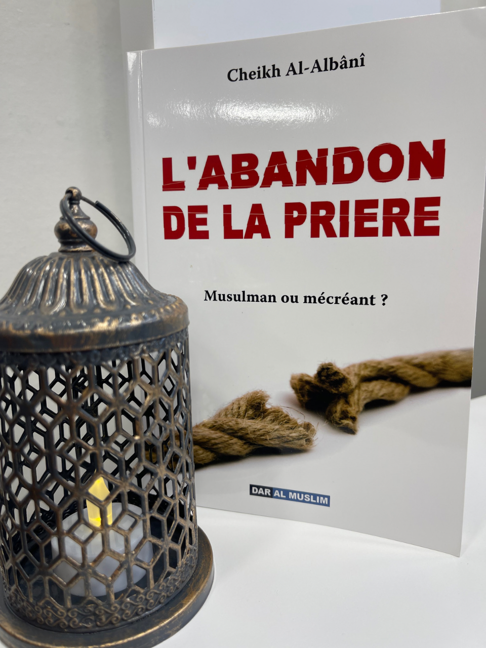 L'Abandon de la Prière { Musulman ou Mécréant }